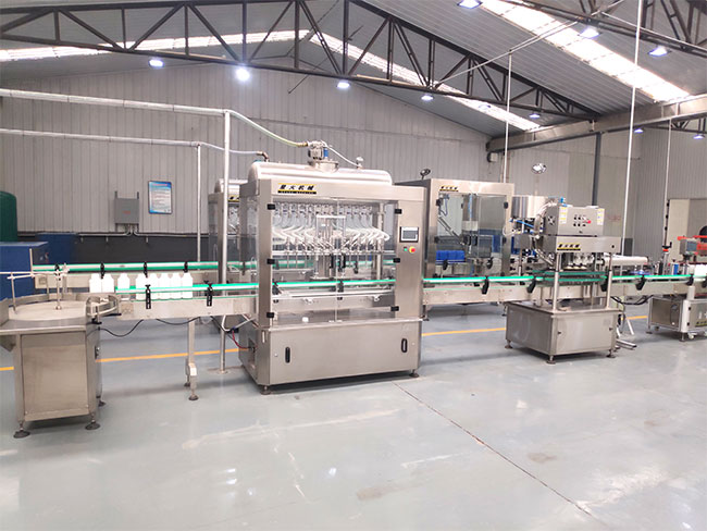 全套水溶肥料灌裝生產線案例實拍